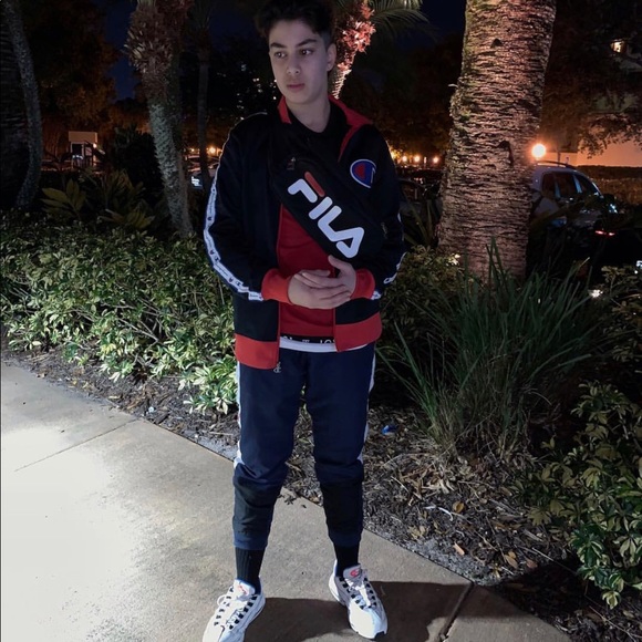 Meet your Posher, Aidan - Picture 1 of 1